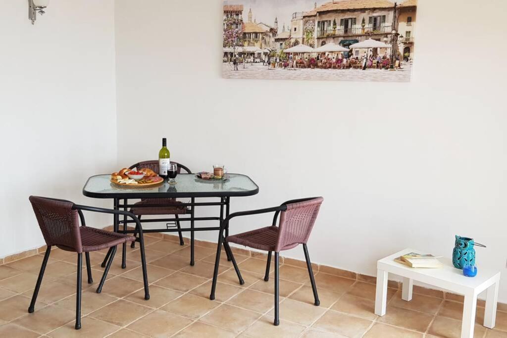 Apartman Aleksandra อุลซิน ภายนอก รูปภาพ