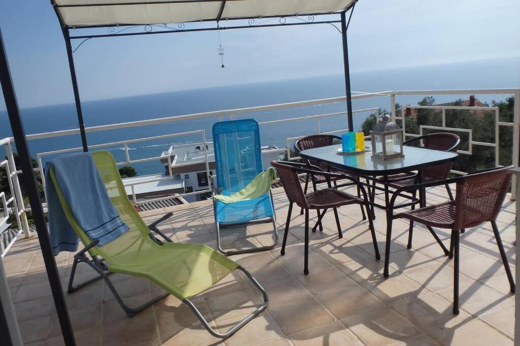 Apartman Aleksandra อุลซิน ภายนอก รูปภาพ